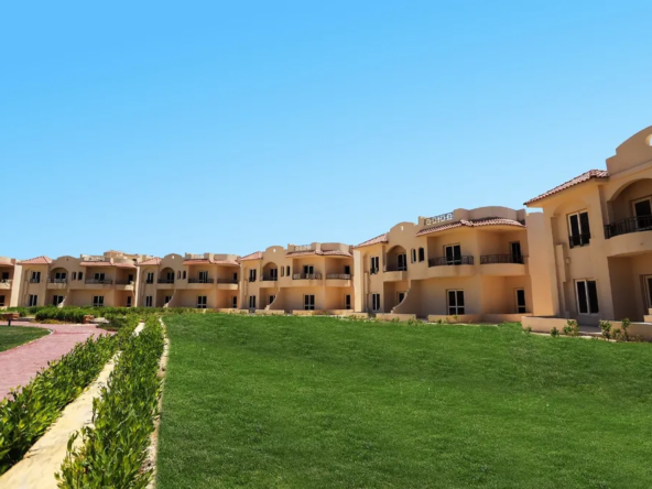 Lawn & villas